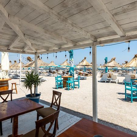 Hotel Venus Мамая Екстериор снимка