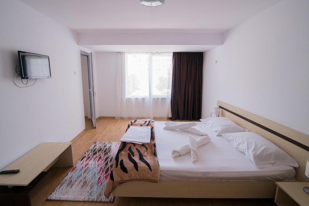 Hotel Venus Мамая Екстериор снимка