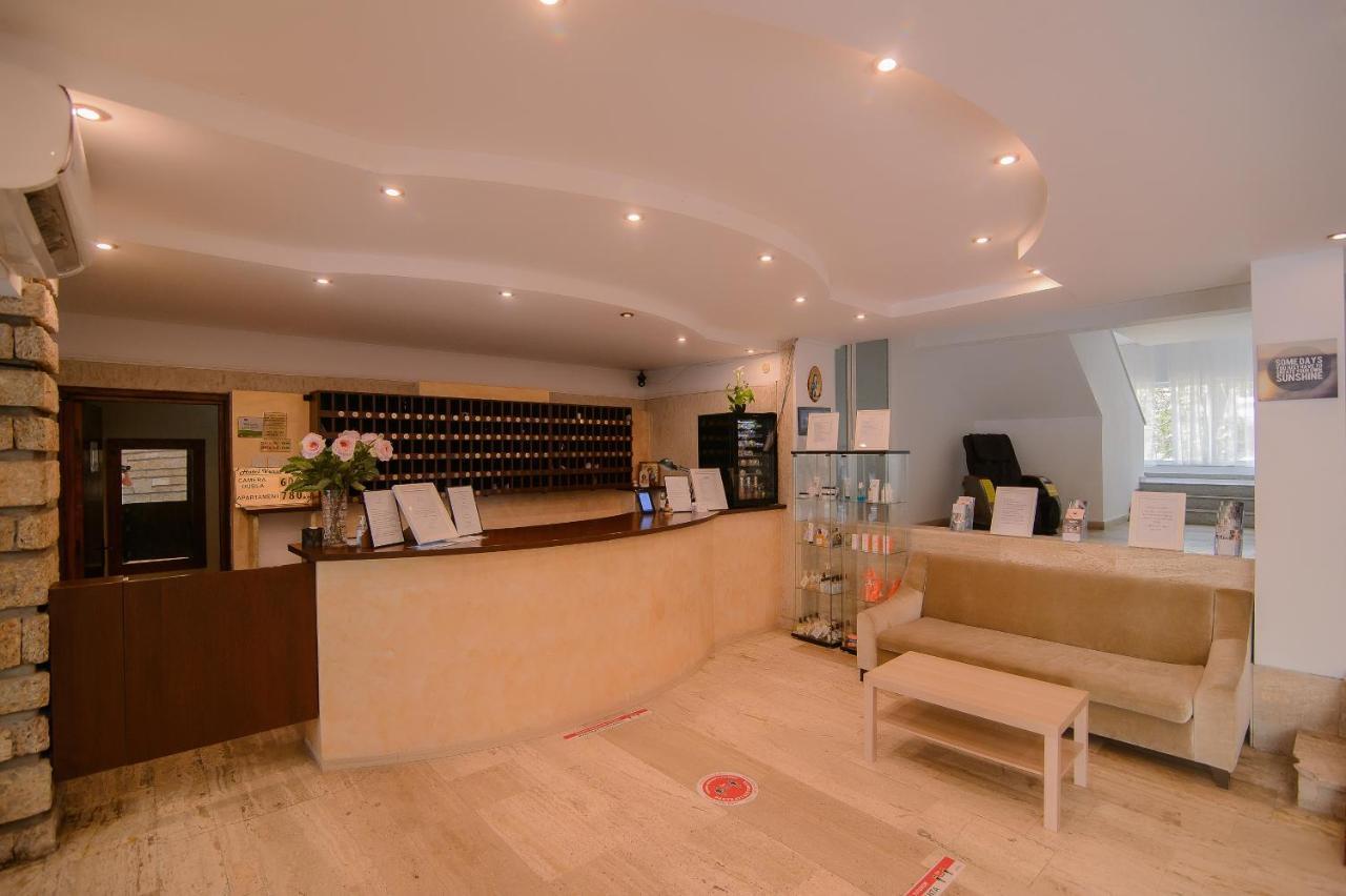 Hotel Venus Мамая Екстериор снимка